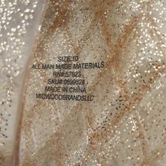 Nwt Just be slides - Picture 4 of 5